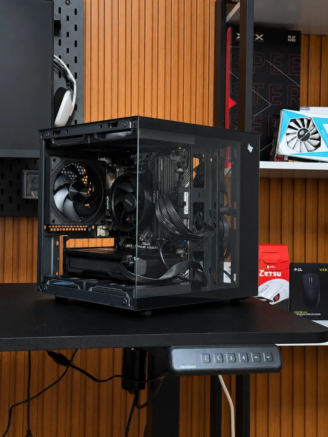 PC Gamer All Black Gen 2