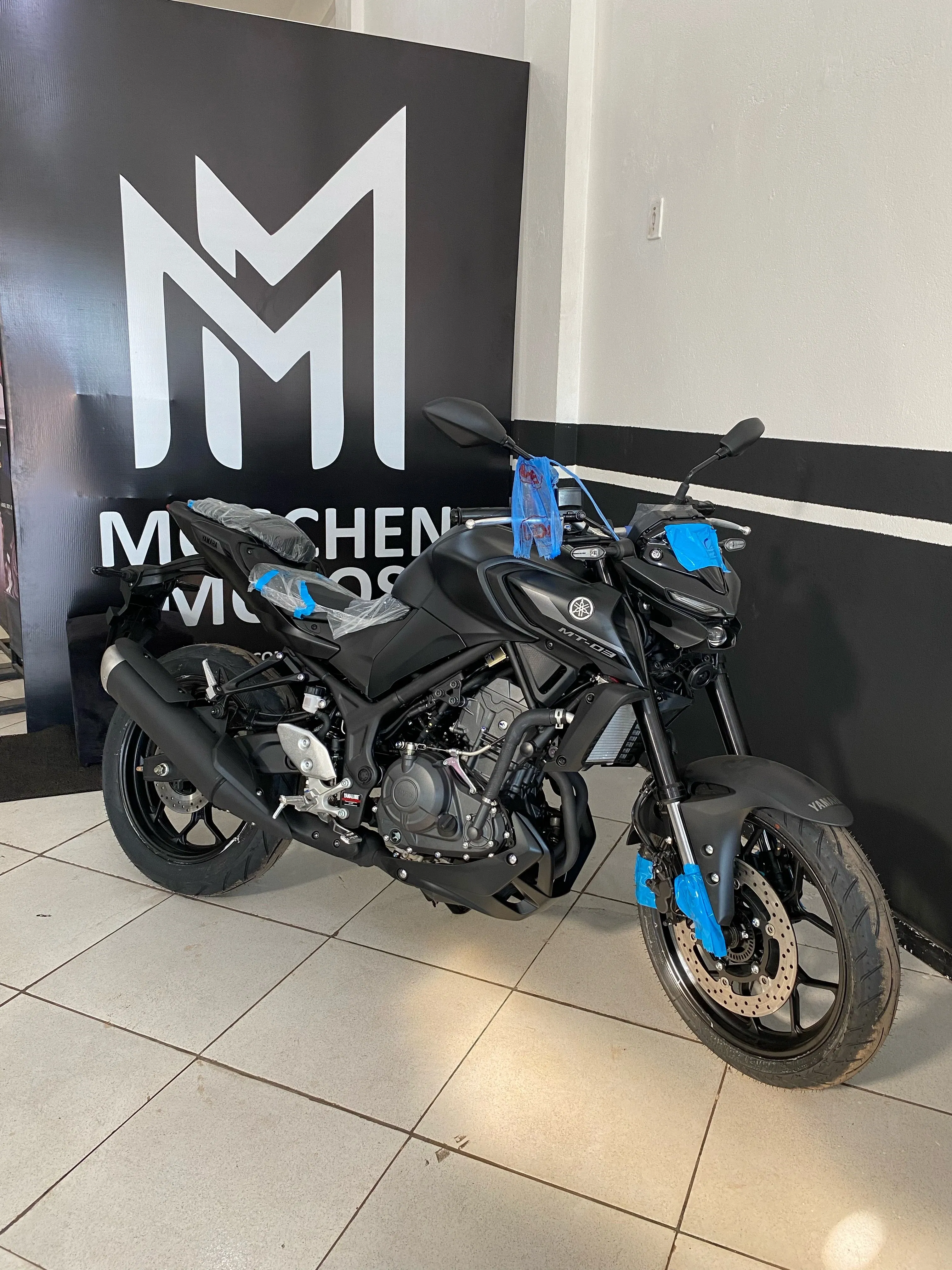 YAMAHA MT-03 ZERO KM OU 38 MIL NO PIX