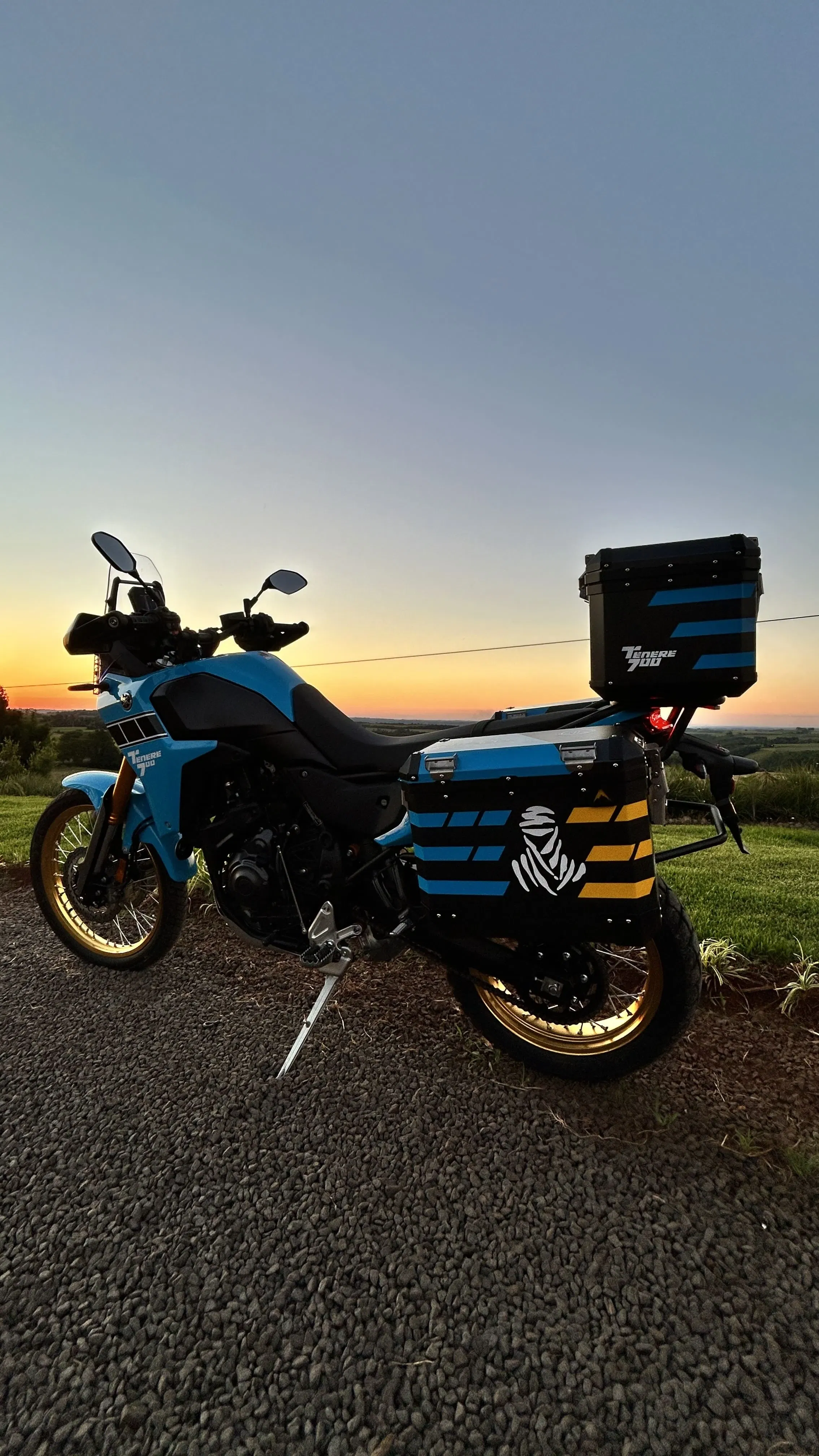 TENERÉ 700 SKY BLUE 2026 ZERO KM